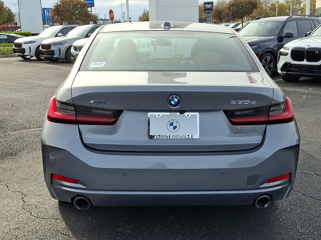 Thumbnail: 2023 BMW 3 Series - 5