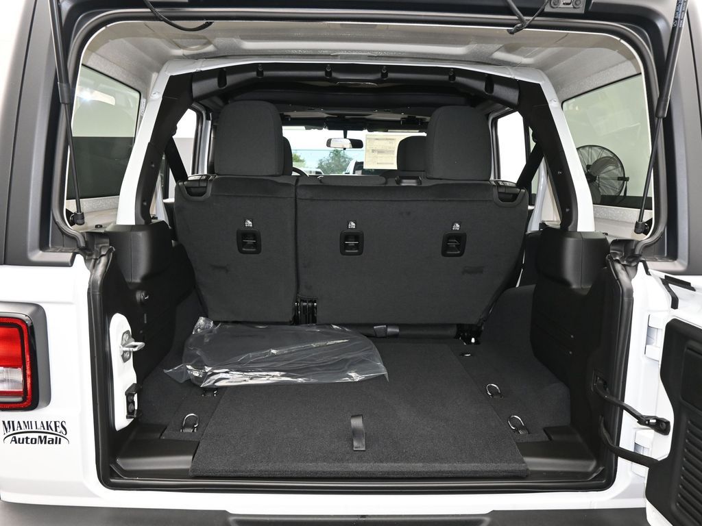 New 2026 Bright White Clearcoat Jeep Sport image 30