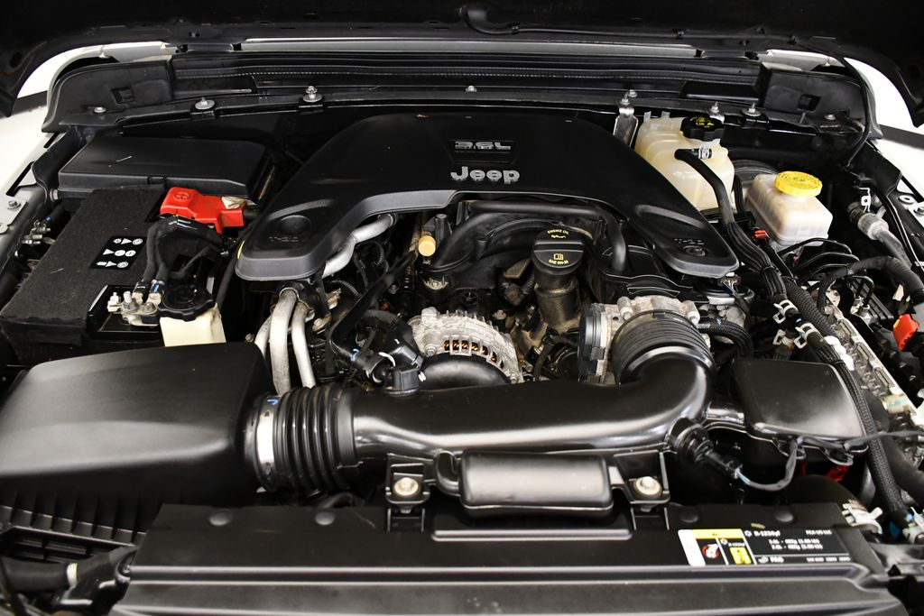 Thumbnail: 2020 Jeep Wrangler - 12