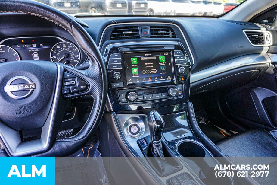 Used 2023 Black Nissan 3.5 SL image 32