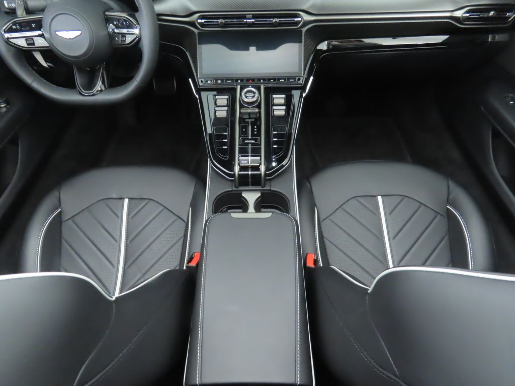 Thumbnail: 2026 Aston Martin Vantage - 25