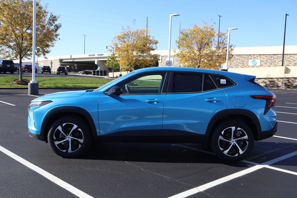 Thumbnail: 2025 Chevrolet Trax - 4