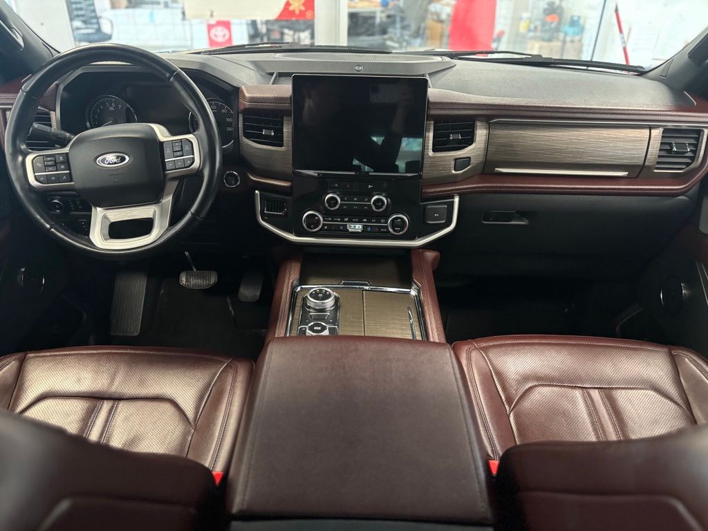 Used 2024 Ford Expedition SUV