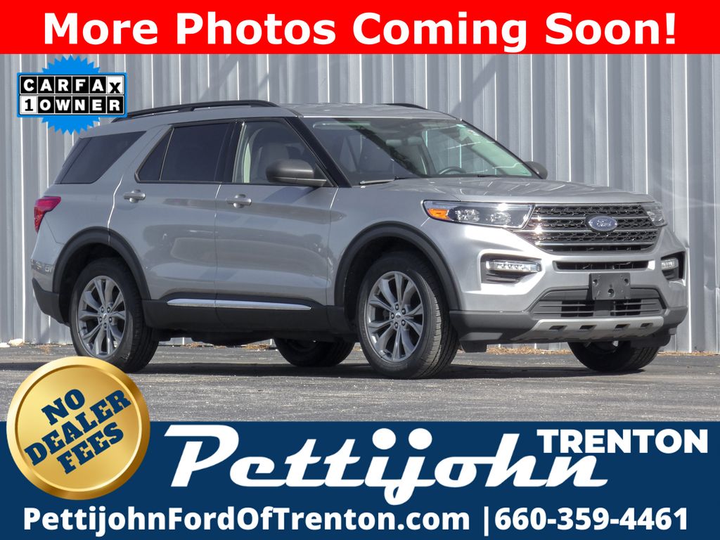 Silver Metallic 2023 Ford Explorer XLT AWD SUV / Crossover All-Wheel Drive Automatic