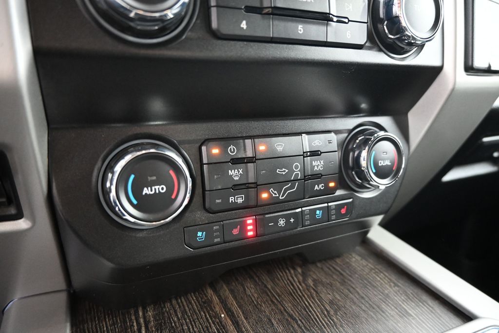 2021 Ford F-250 Super Duty LARIAT