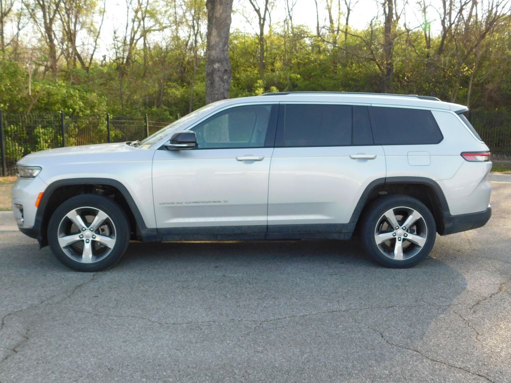 Thumbnail: 2021 Jeep Grand Cherokee L - 2