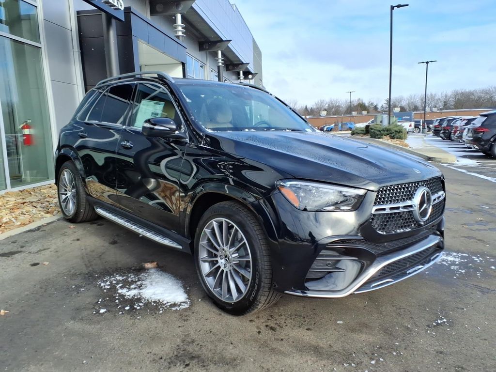 New 2026 Black Mercedes-Benz GLE 450 image 8