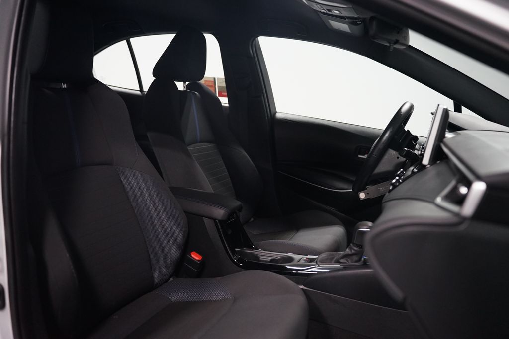 Thumbnail: 2021 Toyota Corolla - 14