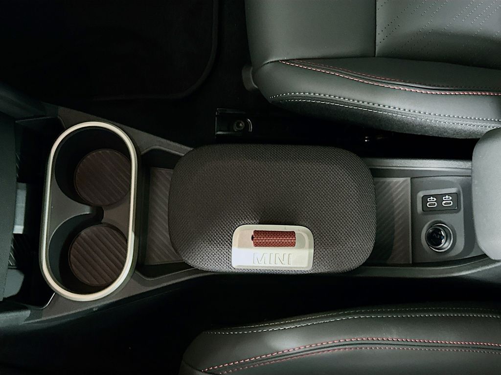 Thumbnail: 2026 MINI Cooper - 15