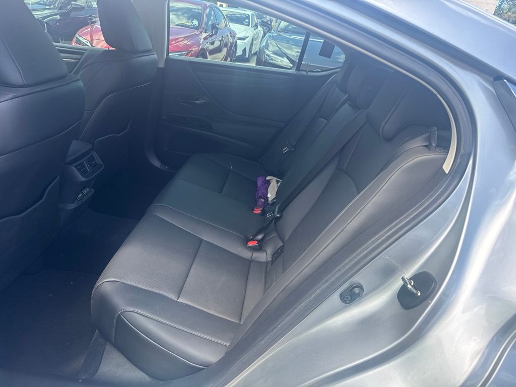 Used 2025 Silver Lexus 350 image 15