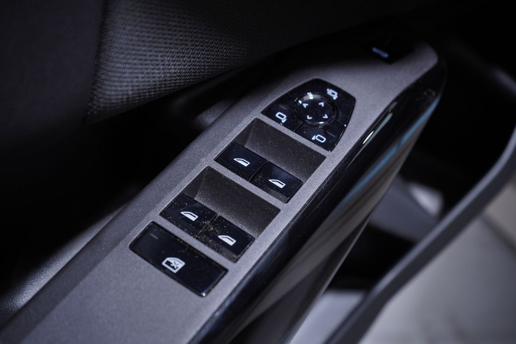 Thumbnail: 2026 BMW X3 - 11