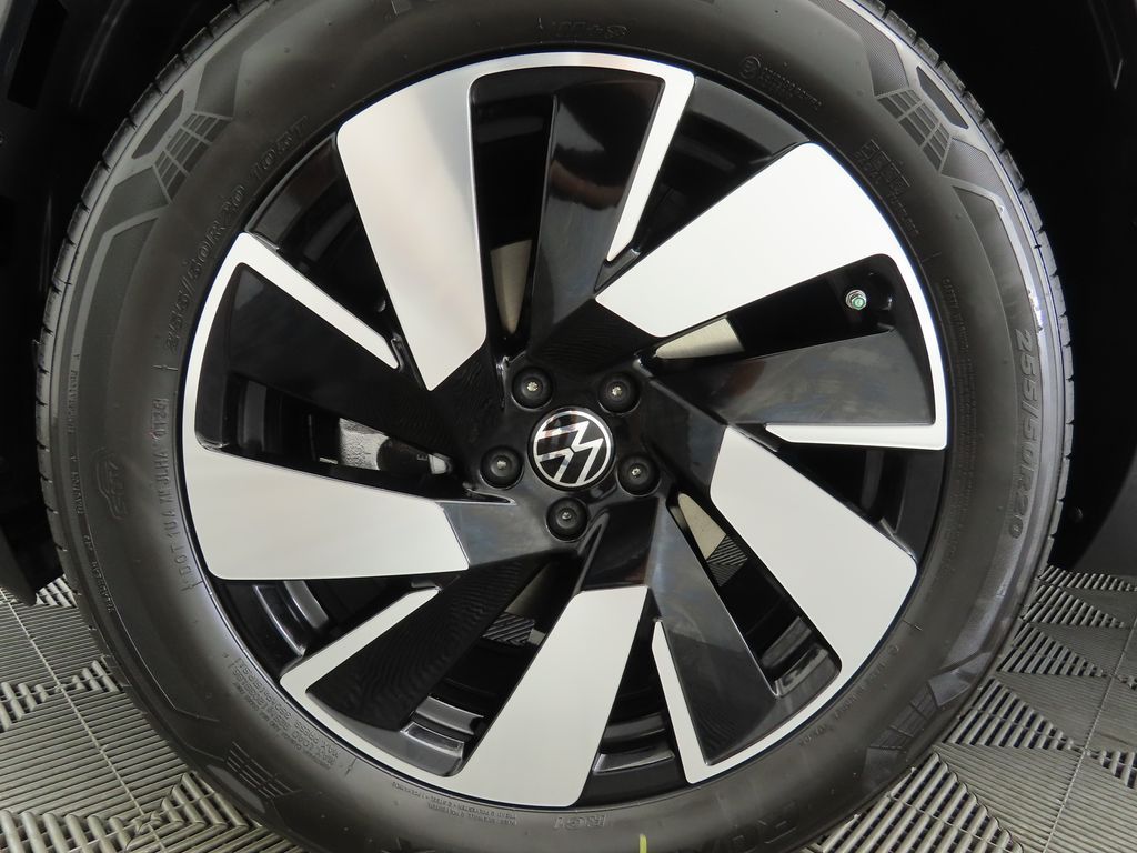 Thumbnail: 2026 Volkswagen Atlas - 30