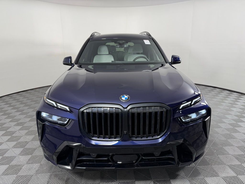 Thumbnail: 2023 BMW X7 - 2