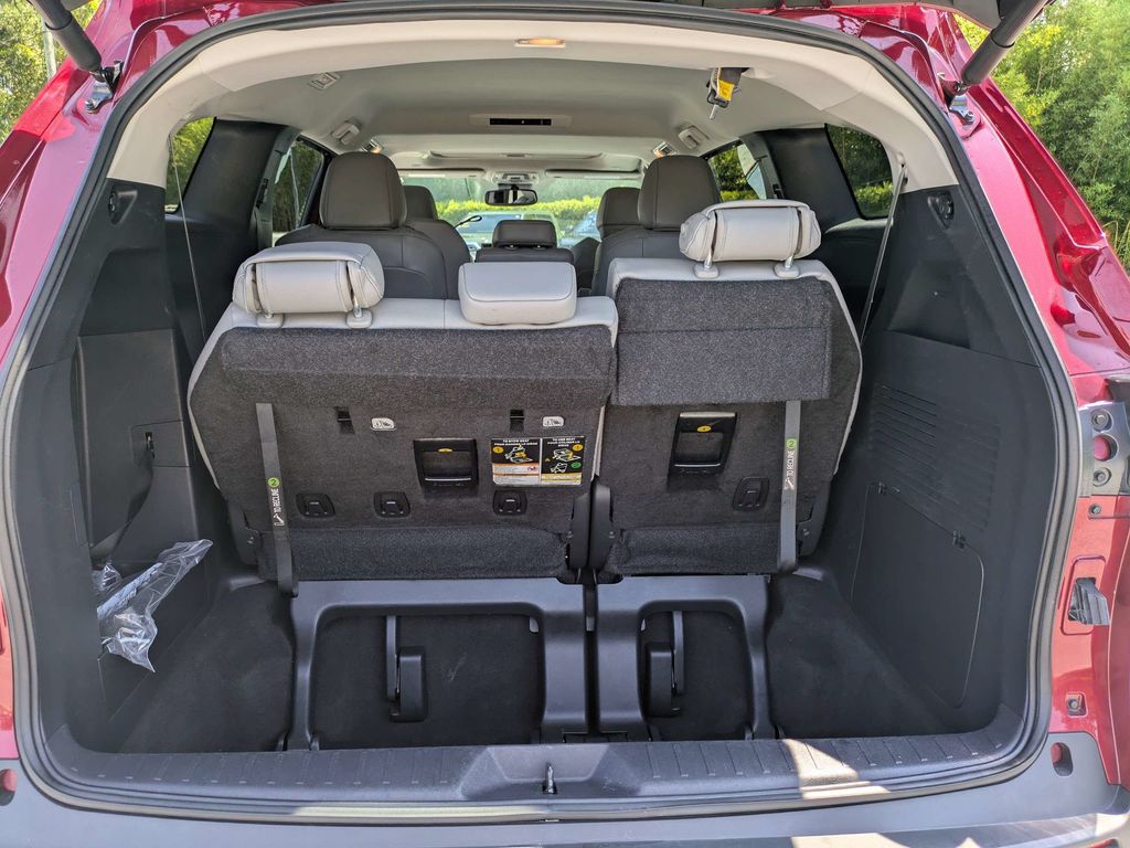 Used 2025 Toyota Sienna Van