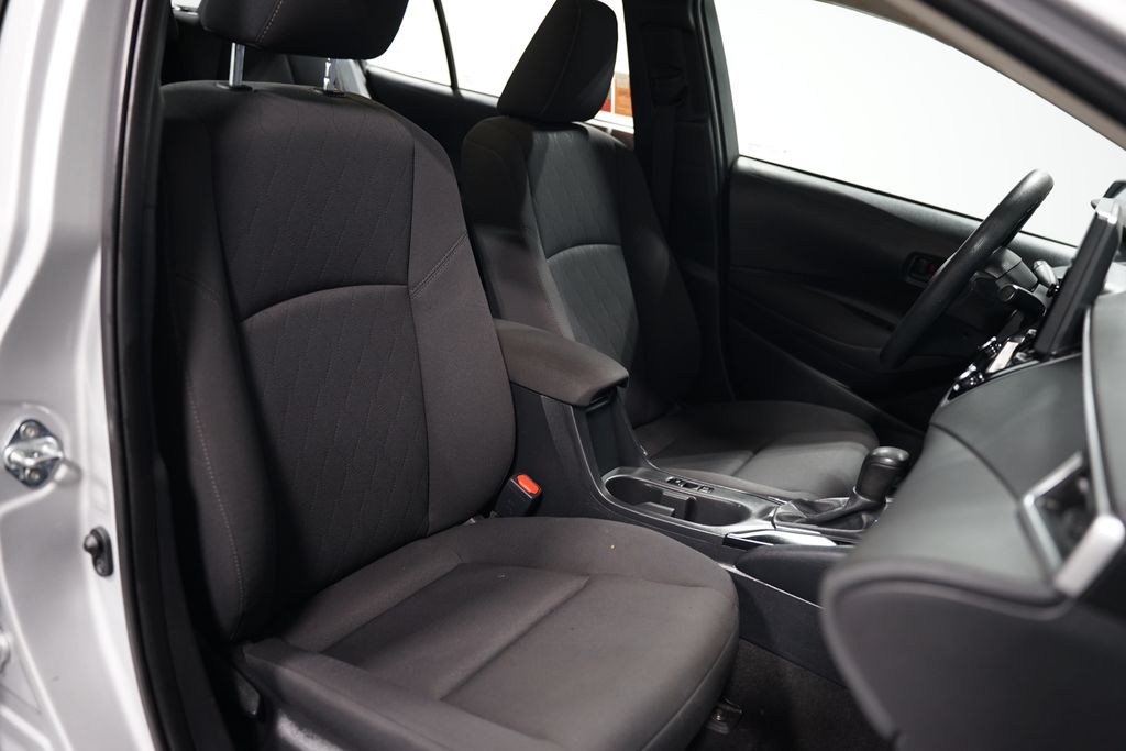 2024 Toyota Corolla LE 25