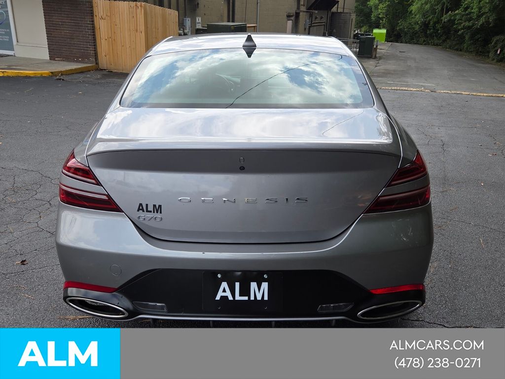 Used 2025 Silver Genesis 2.5T image 5