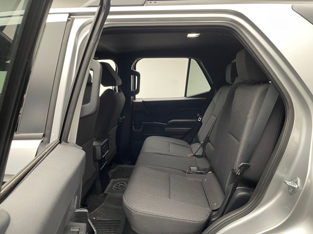 Thumbnail: 2025 Toyota 4Runner - 16