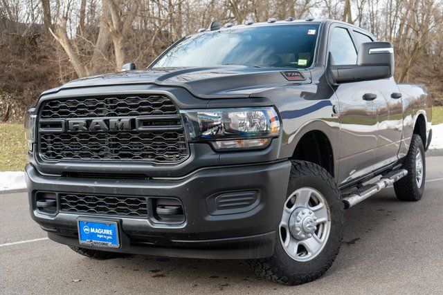 2024 RAM 3500 Tradesman Crew Cab 4WD