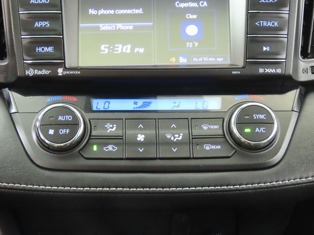 Thumbnail: 2018 Toyota RAV4 - 23
