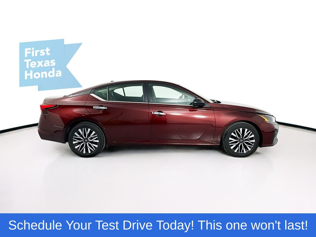 Used Car 2024 Nissan Altima  2.5 Sv For Sale Under $20,000 In Austin, Texas