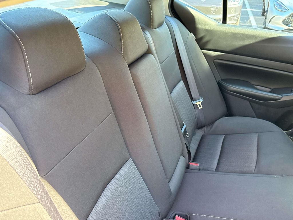 Thumbnail: 2022 Nissan Altima - 24