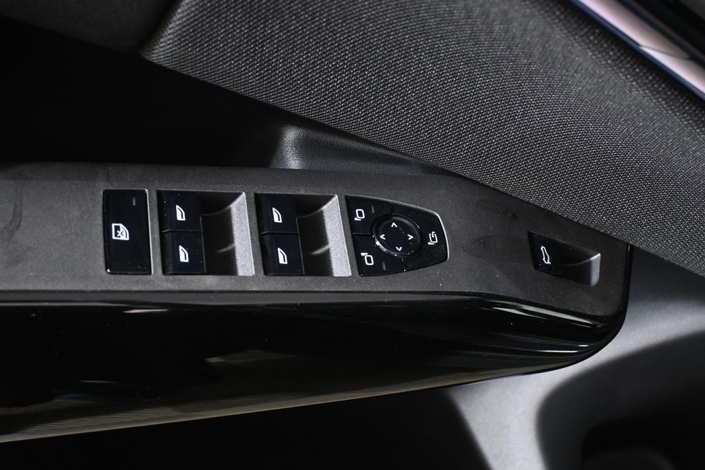 Thumbnail: 2026 BMW X3 - 30