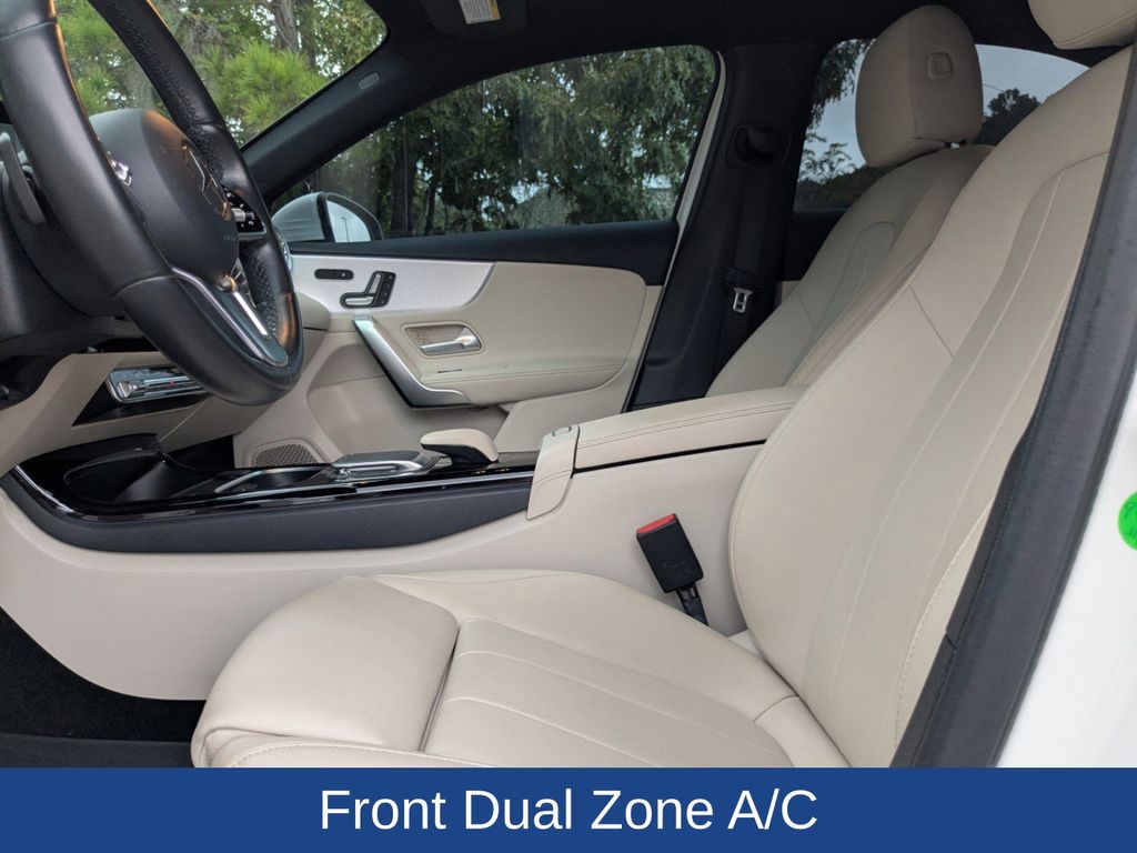 2022 Mercedes-Benz A 220 4MATIC