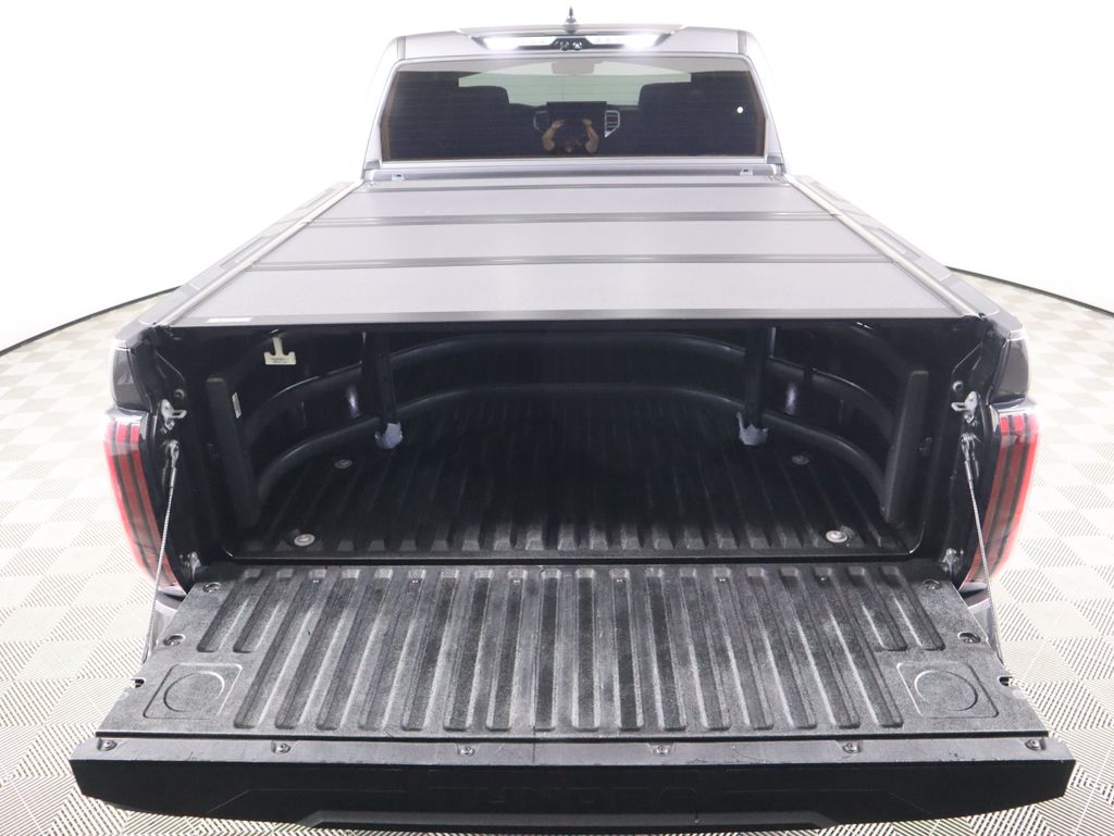 Thumbnail: 2023 Toyota Tundra - 28