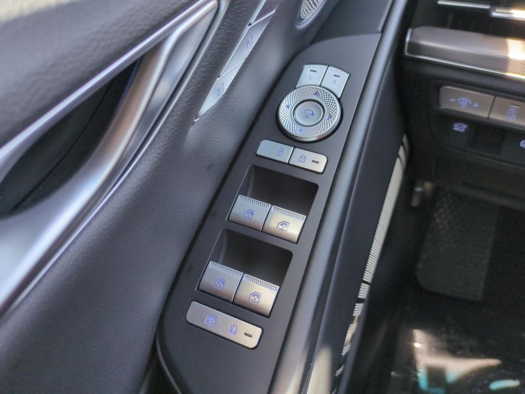 Used 2024 Blue Genesis 2.5T image 22