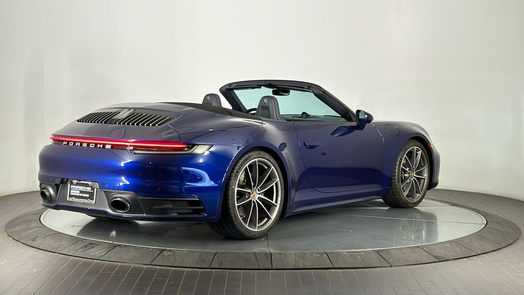 2024 Porsche 911 Carrera 4S 15