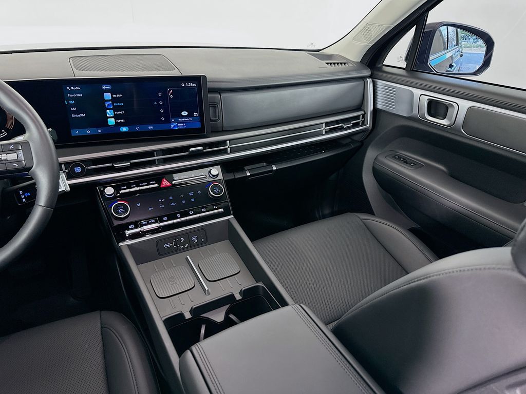 Thumbnail: 2025 Hyundai Santa Fe - 23