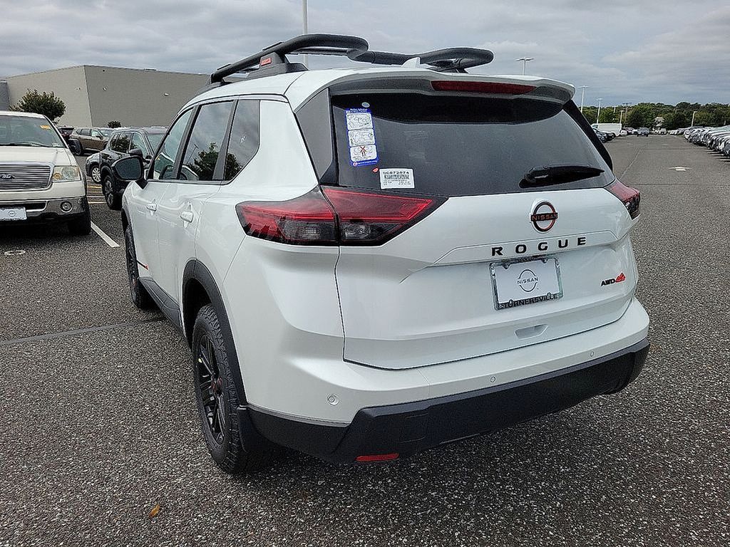 Thumbnail: 2025 Nissan Rogue - 3