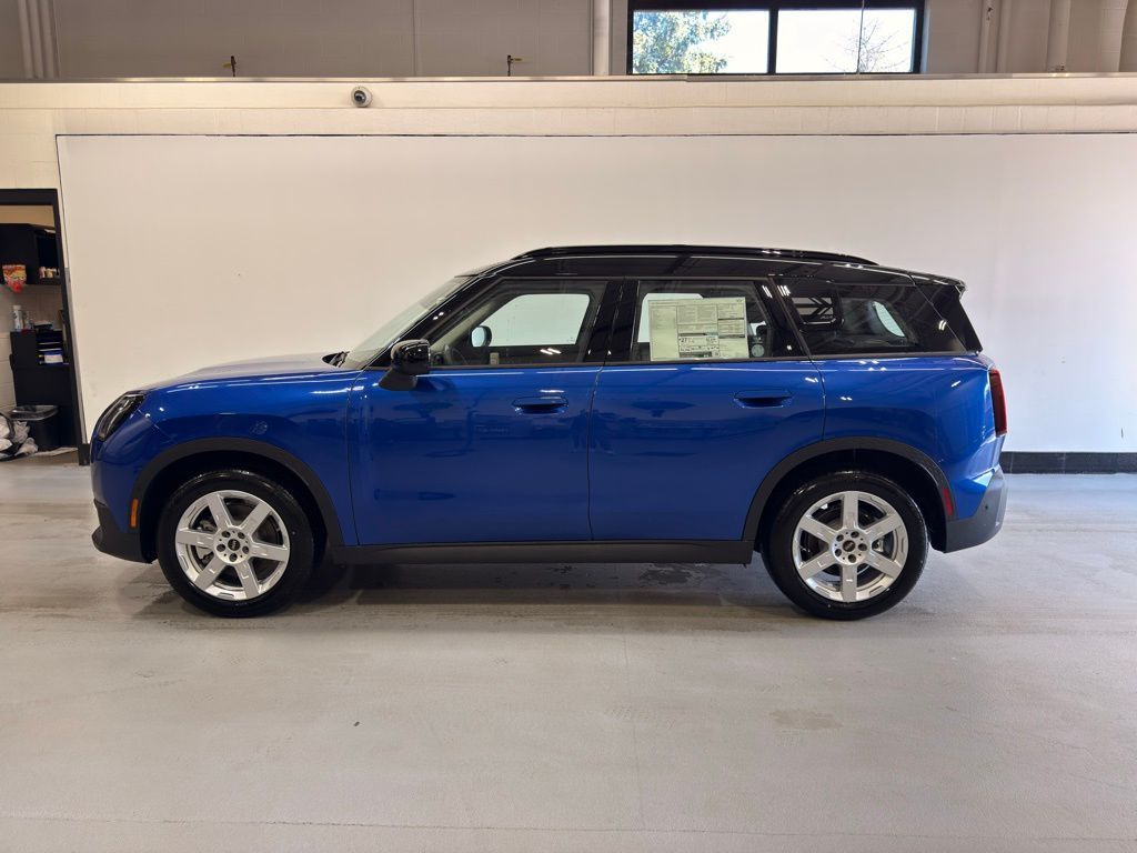 Thumbnail: 2025 MINI Cooper Countryman - 2