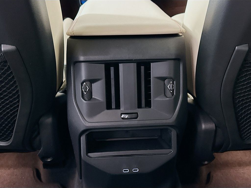 Thumbnail: 2026 BMW X3 - 18