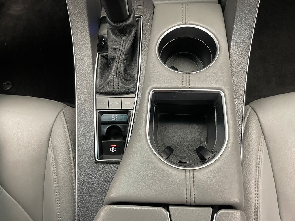 Thumbnail: 2022 Toyota Avalon - 29