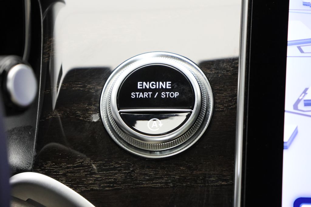 Thumbnail: 2026 Mercedes-Benz GLC - 24