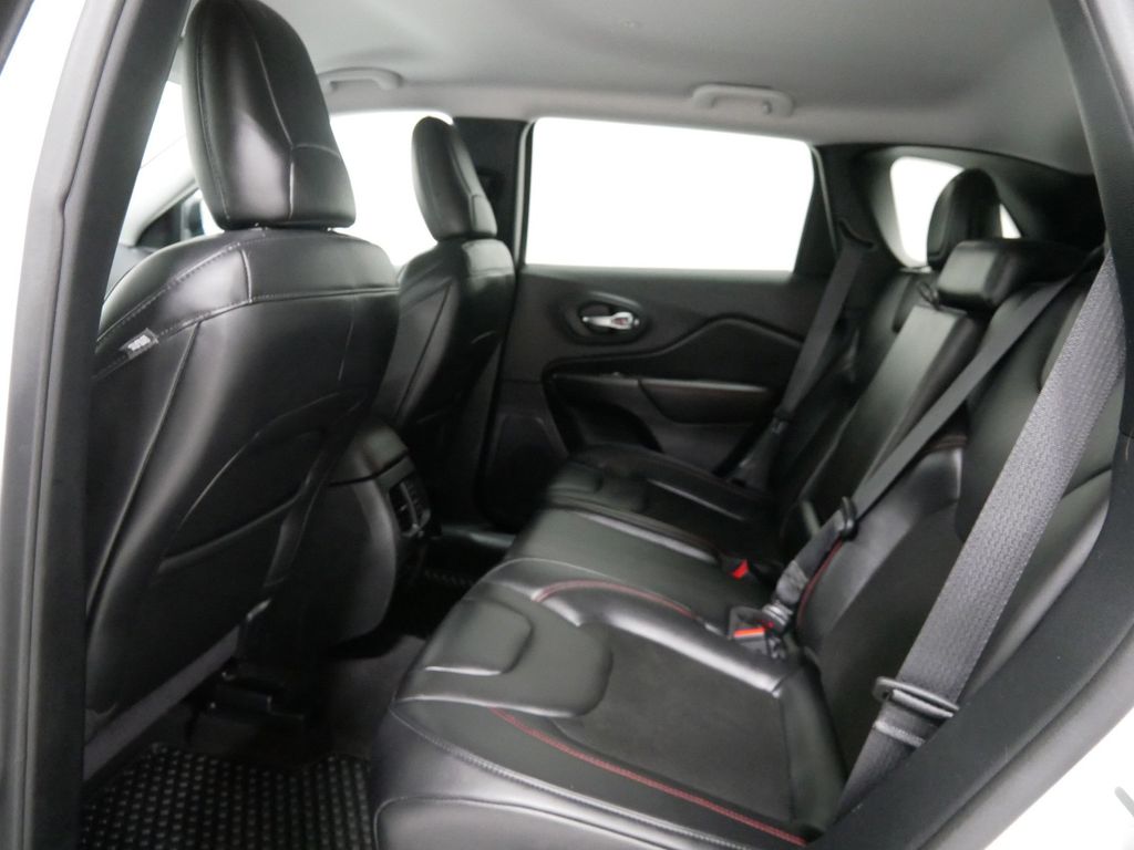 2025 Toyota Tundra Limited - Photo 52