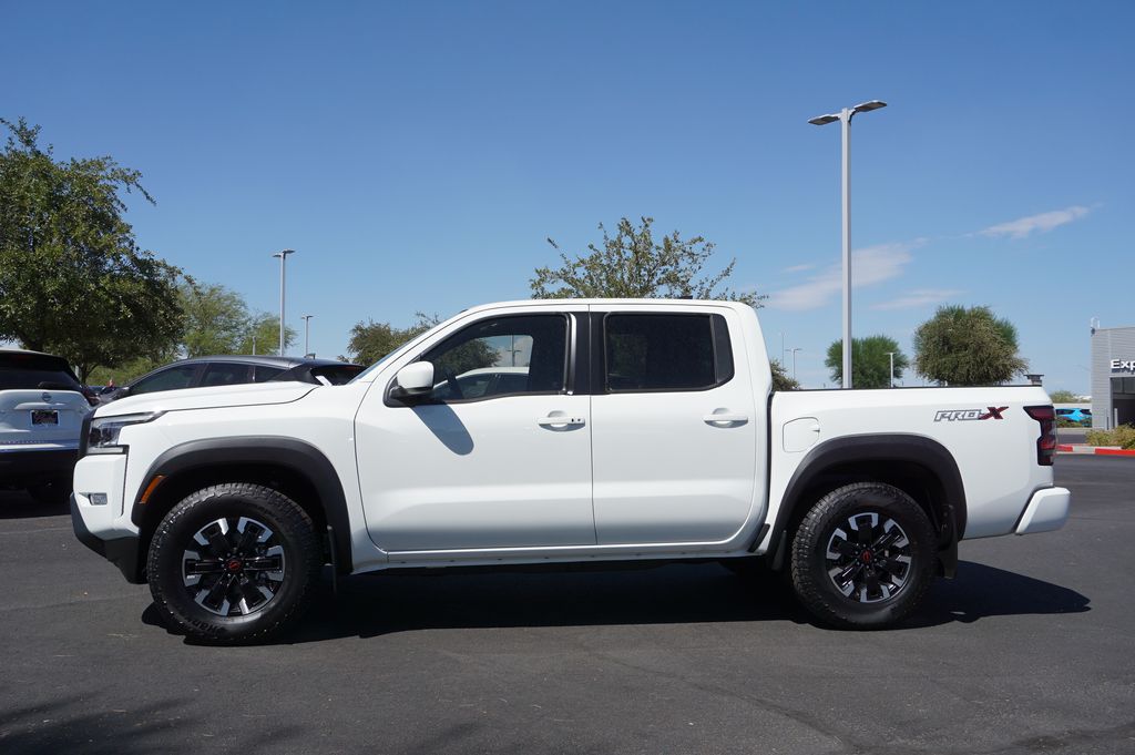 2024 Nissan Frontier PRO-X 2