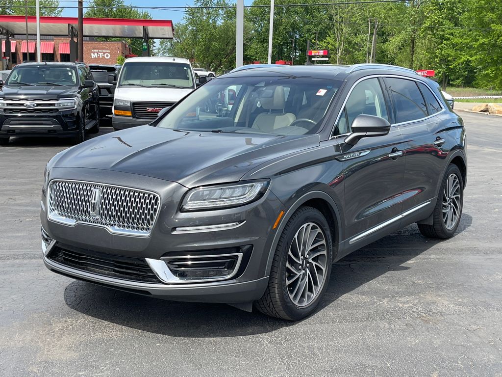 used 2019 Lincoln Nautilus car, priced at $18,000