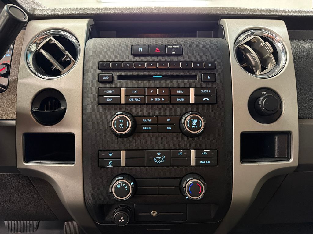 Used 2009  Ford  image 21