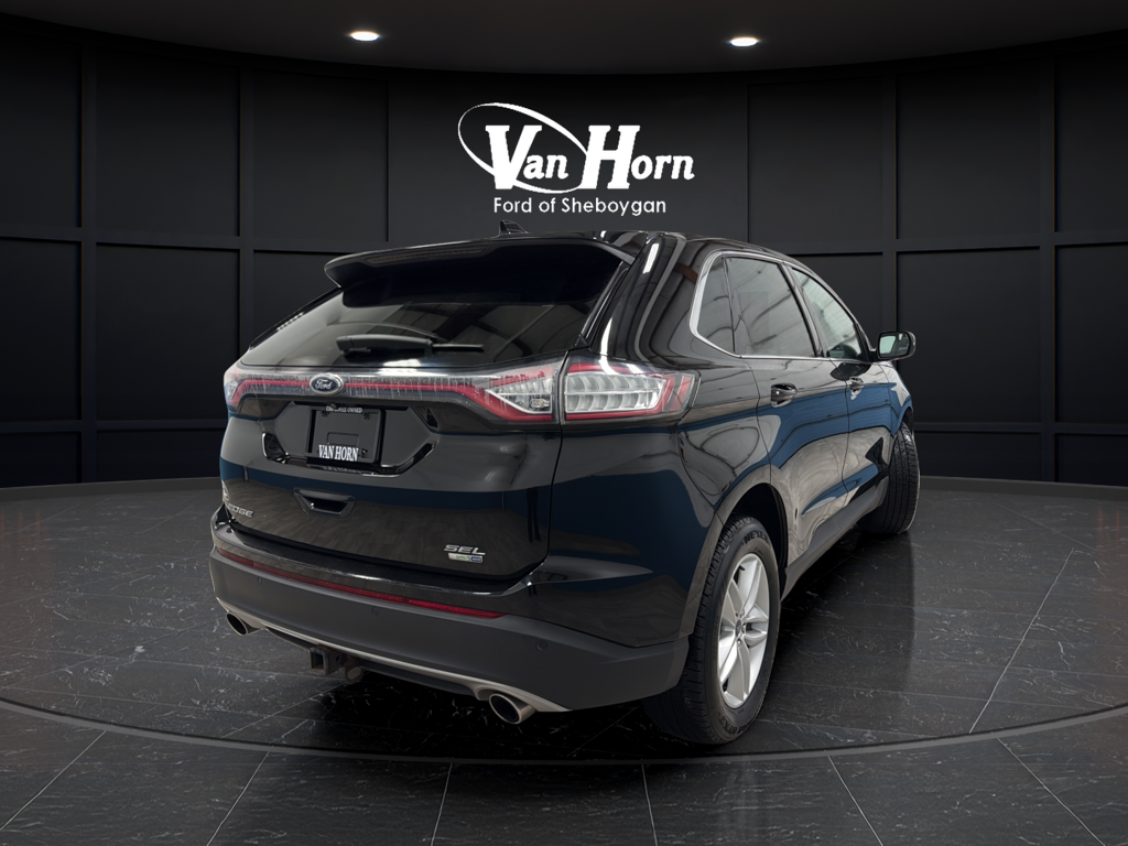 Used 2018 Shadow Black Ford SEL image 7
