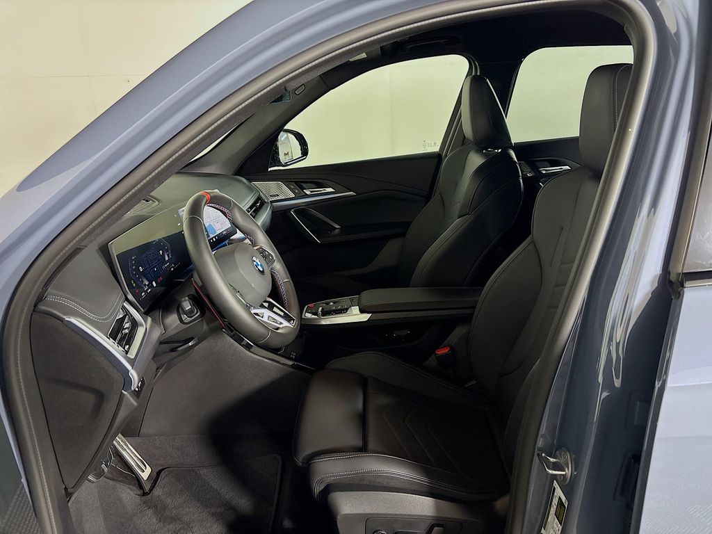 2024 BMW X1 M35i