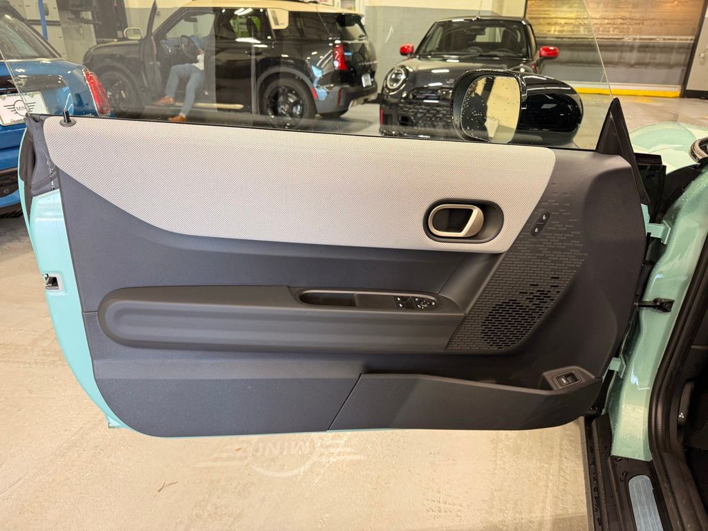 Thumbnail: 2026 MINI Cooper - 10