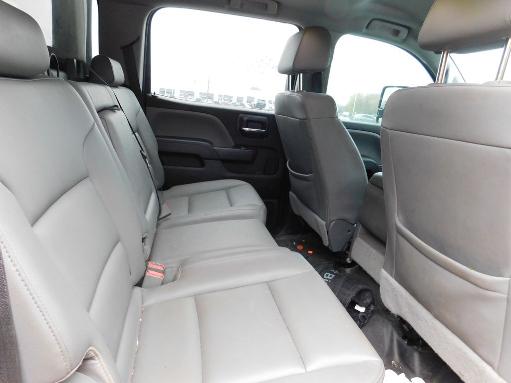 Thumbnail: 2018 GMC Sierra 2500 - 5