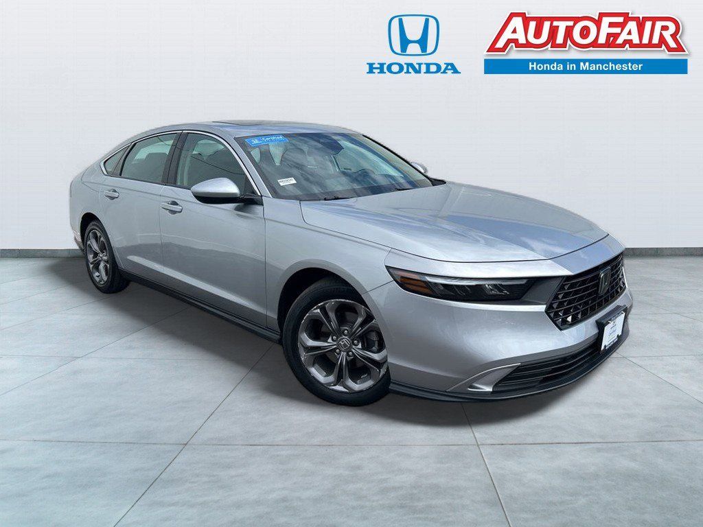 Solar Silver Metallic 2024 Honda Accord EX FWD Sedan Front-Wheel Drive Continuously Variable Transmission