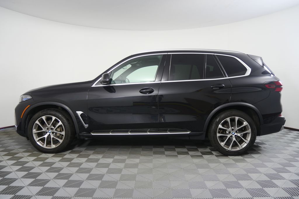 Thumbnail: 2024 BMW X5 - 6
