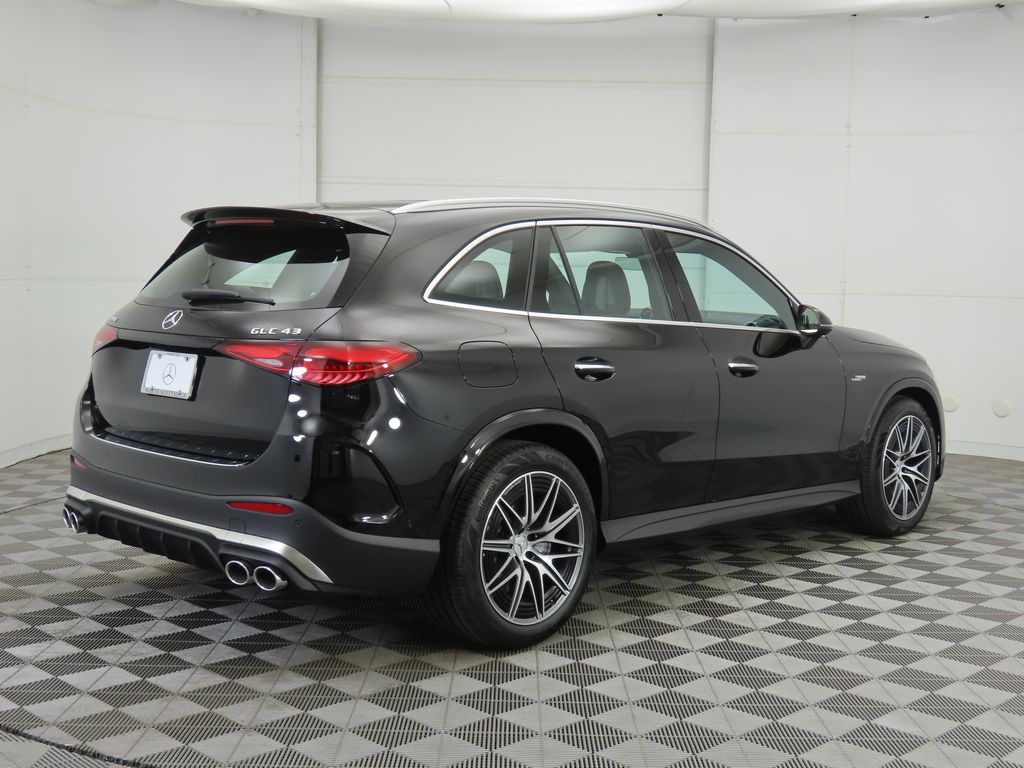 Thumbnail: 2026 Mercedes-Benz GLC - 5