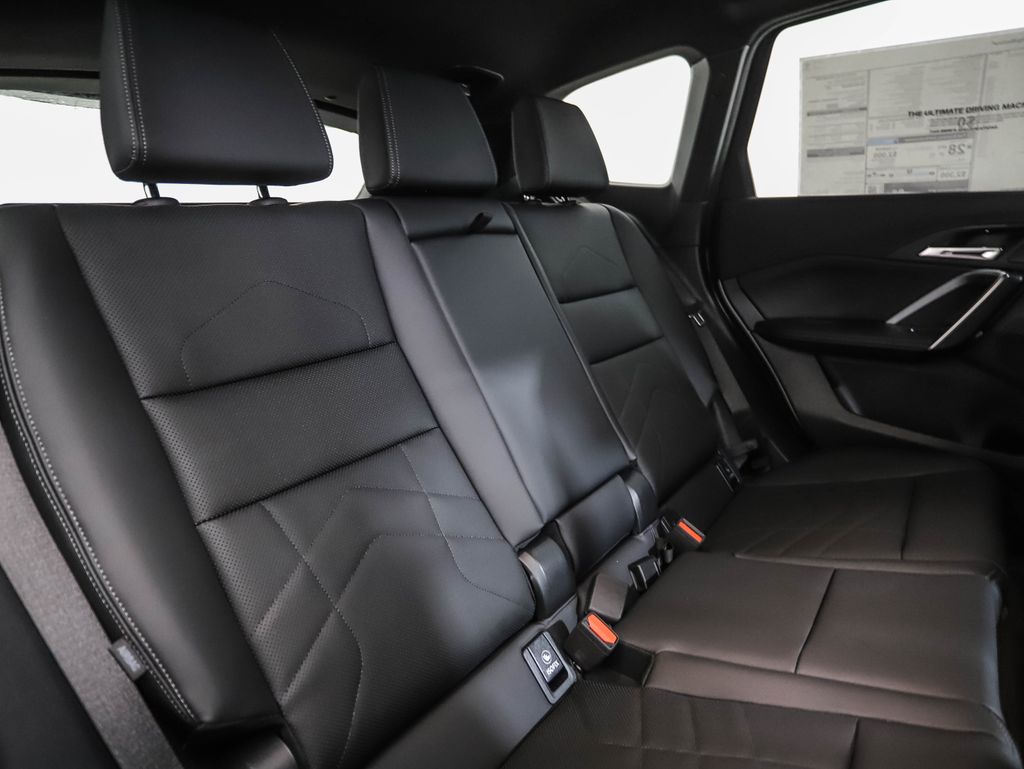 2025 BMW X1 xDrive28i 26
