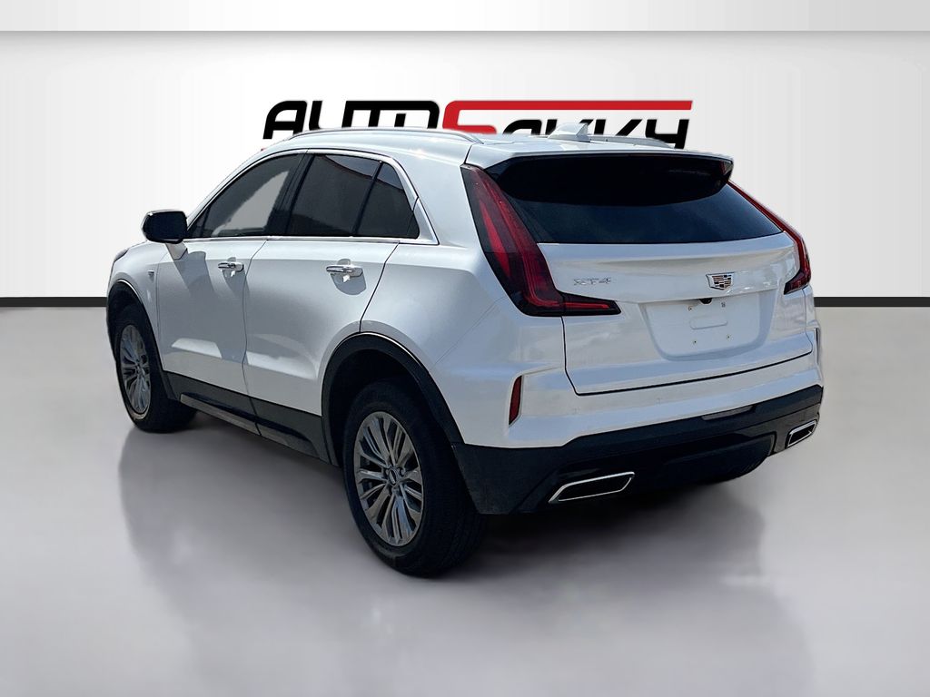 Used 2024 White Cadillac Premium Luxury image 5