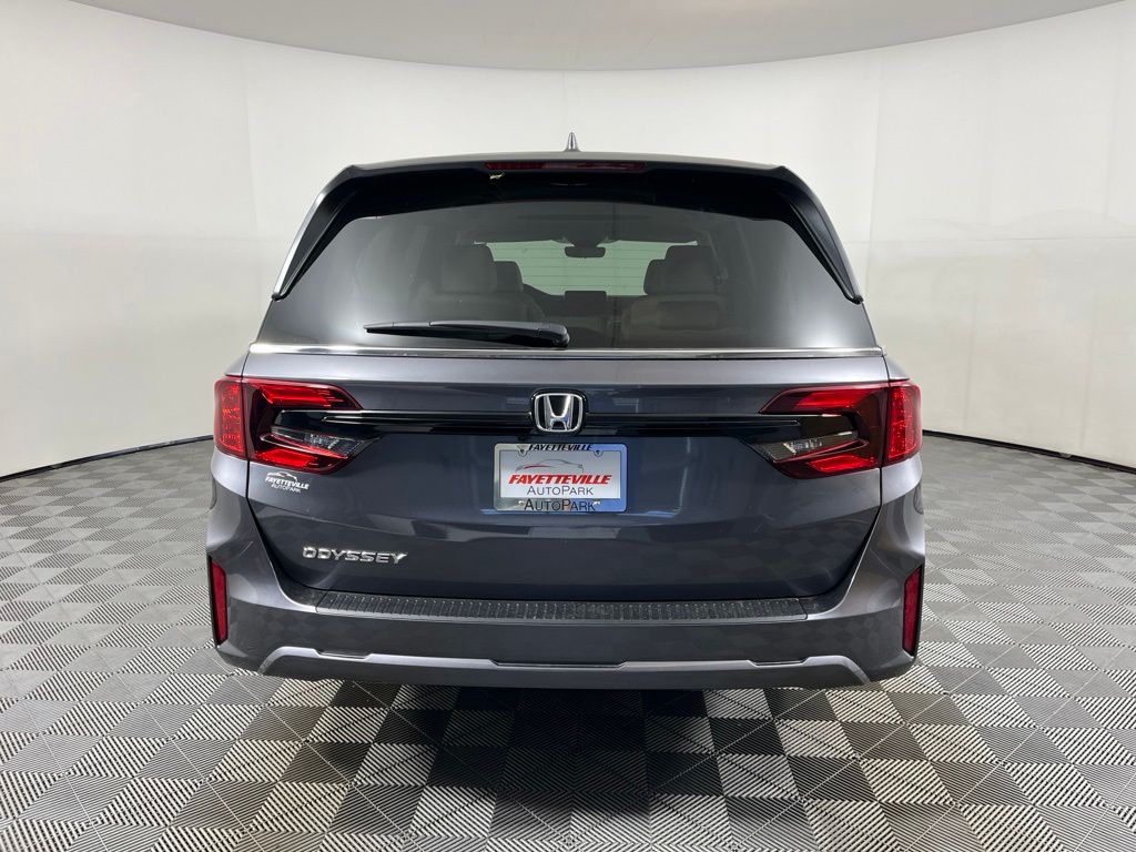 Thumbnail: 2026 Honda Odyssey - 4